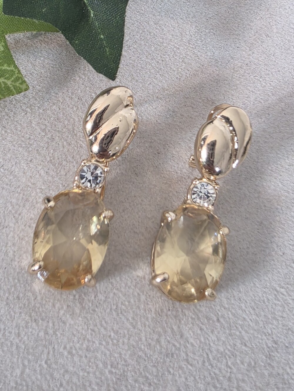 Gold Filled Oval Citrine Yellow Crystal Drop Earrings Leverback Dangle